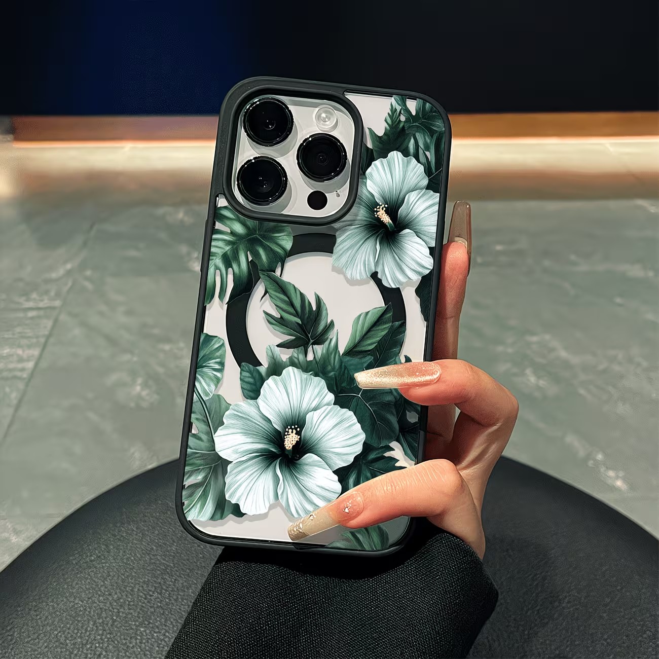 Green Floral Print Phone Case  - огляд і ціна Phone Cases With Magsafe